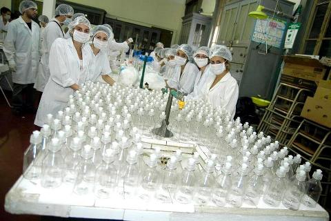 Estudiantes solidarios y creativos...